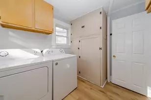 24 Eldridge St, Lebanon, NH 03766 - Photo 25