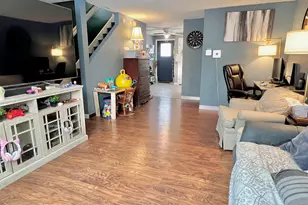 206 Calef Rd, Manchester, NH 03103 - Photo 3