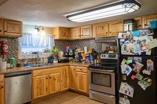 9-11 South St, Somersworth, NH 03878 - Photo 11