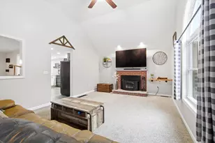 19 Ventura Dr, Raymond, NH 03077 - Photo 11