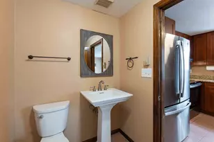 22 Olde Country Village Rd, Londonderry, NH 03053 - Photo 15