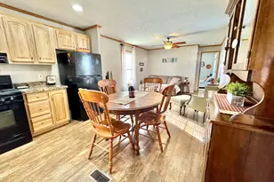 62 Mobile Dr, Hudson, NH 03051 - Photo 11