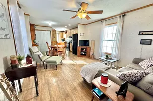 62 Mobile Dr, Hudson, NH 03051 - Photo 7