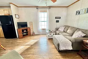 62 Mobile Dr, Hudson, NH 03051 - Photo 9