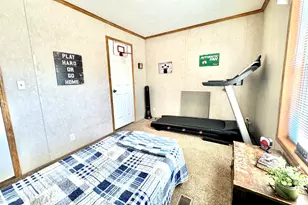 62 Mobile Dr, Hudson, NH 03051 - Photo 21