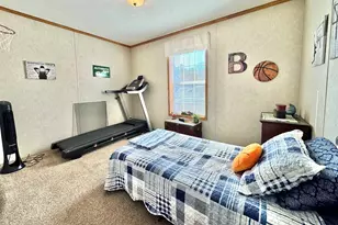 62 Mobile Dr, Hudson, NH 03051 - Photo 19