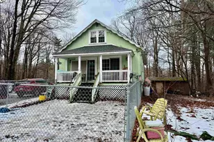 24 Mountain Rd, Raymond, NH 03077 - Photo 1