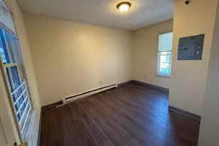 194 Spruce St, Manchester, NH 03103 - Photo 17