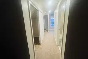 67 Middle St, Manchester, NH 03101 - Photo 17