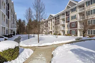 10 Braemoor Woods Rd, Salem, NH 03079 - Photo 7