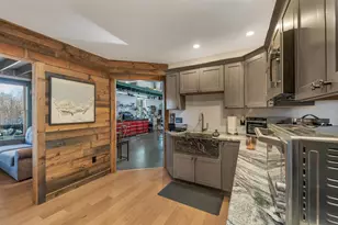 34 Stable Rd, Milford, NH 03055 - Photo 9