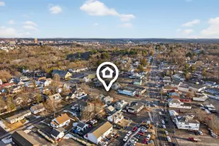 7 Pinard St, Goffstown, NH 03045 - Photo 9