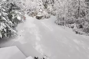 18 Meadow Dr, Hudson, NH 03051 - Photo 47