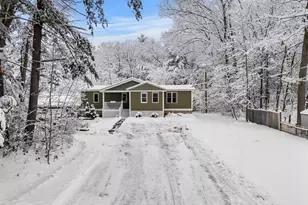 18 Meadow Dr, Hudson, NH 03051 - Photo 51