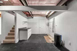 18 Meadow Dr, Hudson, NH 03051 - Photo 41