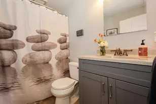 4 Ash St, Londonderry, NH 03053 - Photo 25