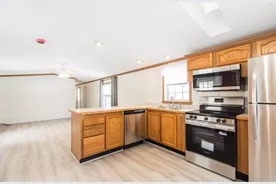 27 Melrose Drive, Rochester, NH 03868 - Photo 5