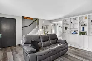 47 Oakridge Dr, Londonderry, NH 03053 - Photo 13