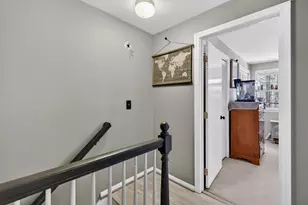 47 Oakridge Dr, Londonderry, NH 03053 - Photo 25