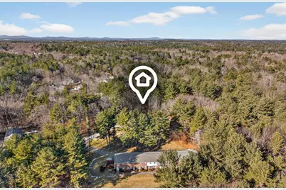 47 Oakridge Drive, Londonderry, NH 03053 - Photo 9