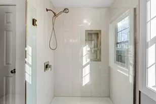 8B Louis Dr, Brookline, NH 03033 - Photo 33