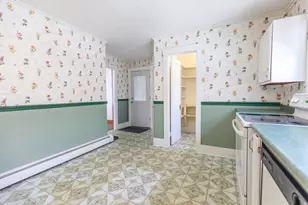 470 Court St, Keene, NH 03431 - Photo 7