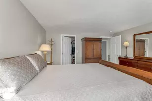 71 Greenmeadow Ln, Bedford, NH 03110 - Photo 37