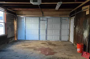 452 Manchester St, Manchester, NH 03103 - Photo 25