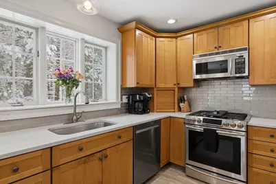 1 Pheasant Lane, Portsmouth, NH 03801 - Photo 7