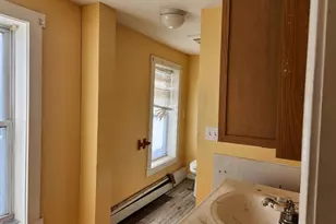 4 Freedom St, Claremont, NH 03743 - Photo 7