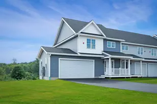 21 Crestview Wy, Raymond, NH 03077 - Photo 23