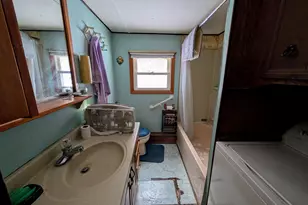 59 Estes Rd, Rochester, NH 03839 - Photo 15