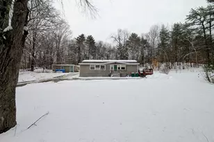 59 Estes Rd, Rochester, NH 03839 - Photo 3