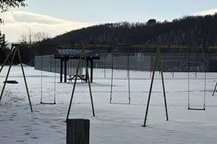 9 Wood St, Berlin, NH 03570 - Photo 45