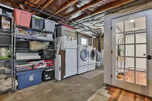 26 Sunapee St, Nashua, NH 03063 - Photo 33