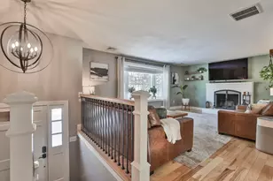 26 Sunapee St, Nashua, NH 03063 - Photo 9