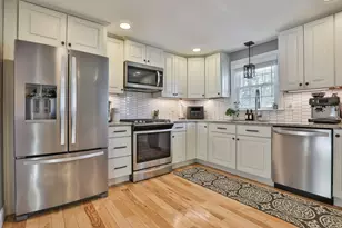 26 Sunapee St, Nashua, NH 03063 - Photo 13