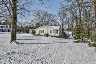 8 Prince Dr, Hudson, NH 03051 - Photo 33