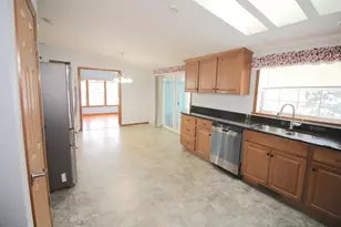 23 Timber Trail, Sandown, NH 03873 - Photo 9