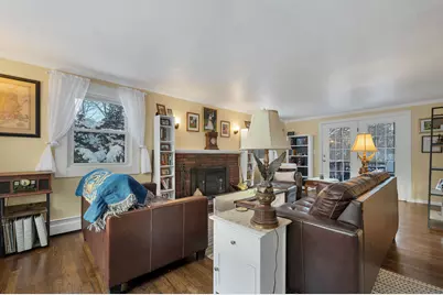 9 Barkland Drive, Derry, NH 03038 - Photo 5