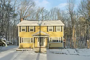 9 Barkland Dr, Derry, NH 03038 - Photo 1