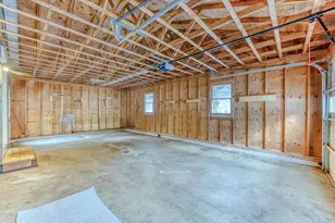 22 Winter St, Littleton, NH 03561 - Photo 33