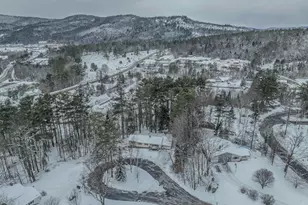 22 Winter St, Littleton, NH 03561 - Photo 3