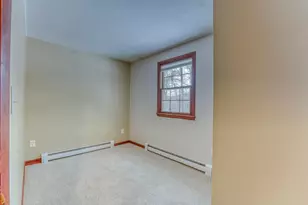 22 Winter St, Littleton, NH 03561 - Photo 17