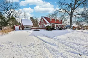 12 Hemlock St, Hudson, NH 03051 - Photo 1