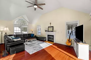 1 Patricia Ln, Amherst, NH 03031 - Photo 7