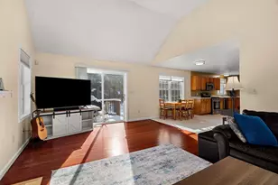 1 Patricia Ln, Amherst, NH 03031 - Photo 9