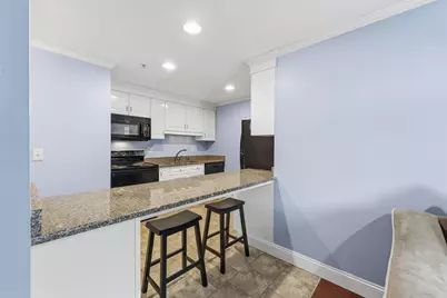 804 Elmwood Drive, Hudson, NH 03051 - Photo 13