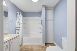 804 Elmwood Dr, Hudson, NH 03051 - Photo 21