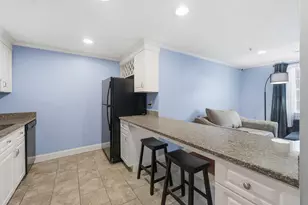 804 Elmwood Dr, Hudson, NH 03051 - Photo 11